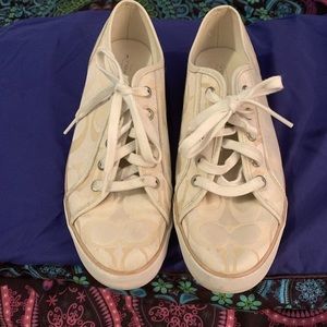 COACH Dee Sneakers👟😍❄️💜